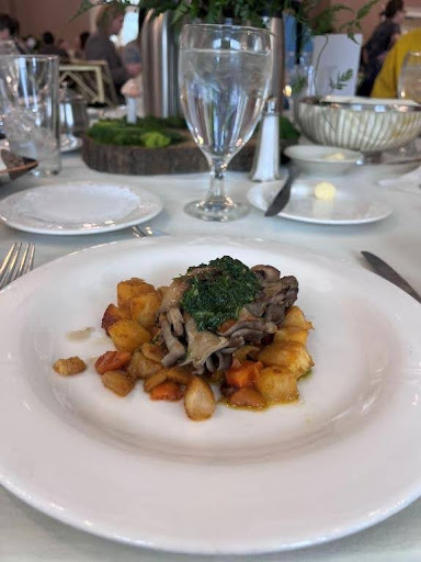 Hen of the Woods Main Dish